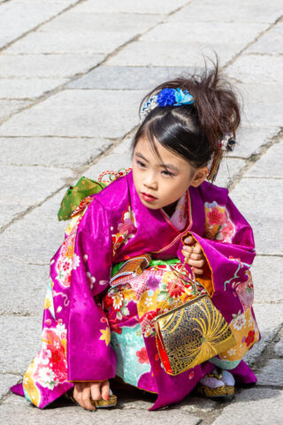 Siebenjähriges Mädchen beim Shichi-Go-San-Fest in Matsumoto, Japan.